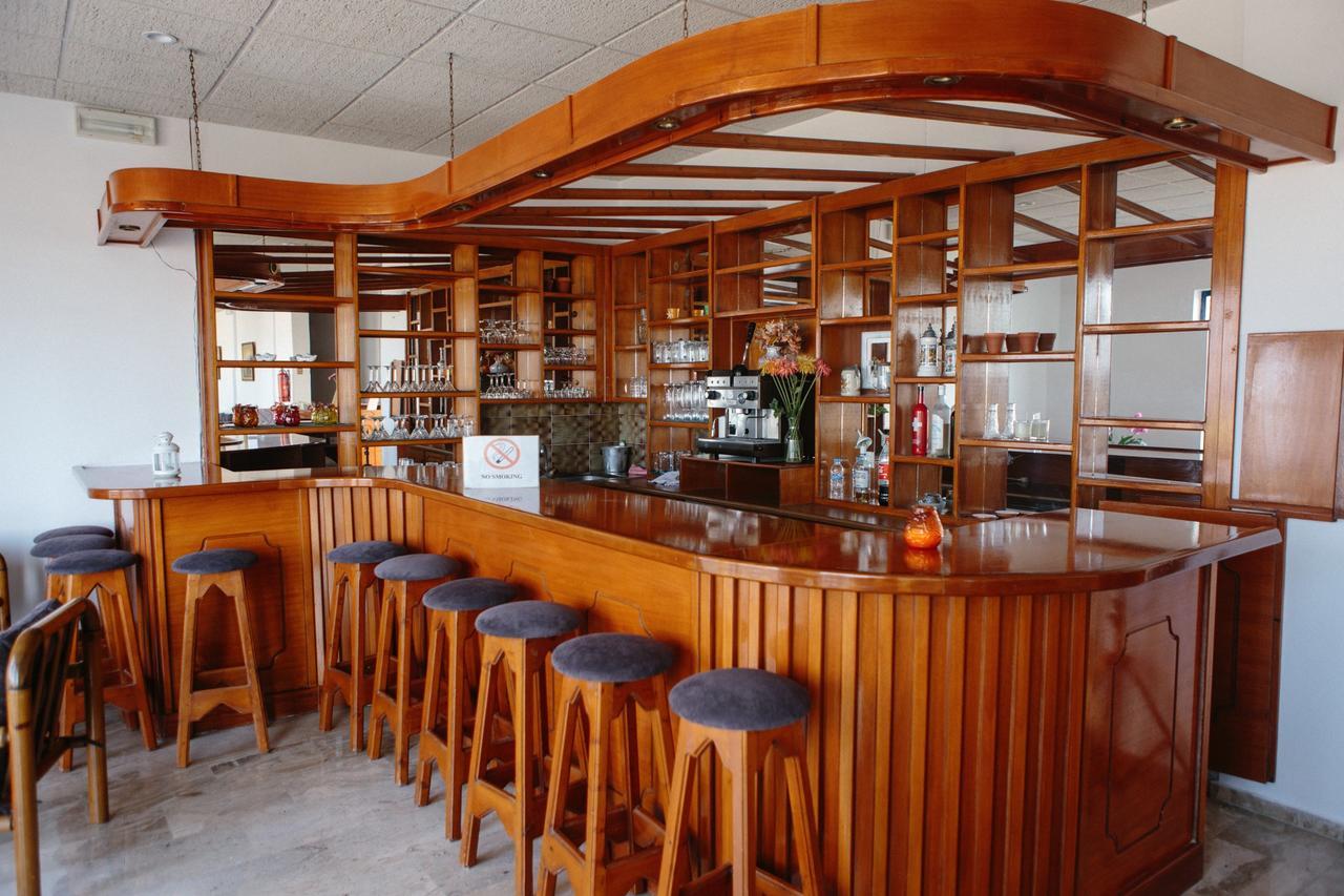 Sea Breeze Hotel 마스티차리 외부 사진