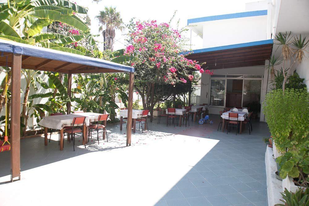 Sea Breeze Hotel 마스티차리 외부 사진